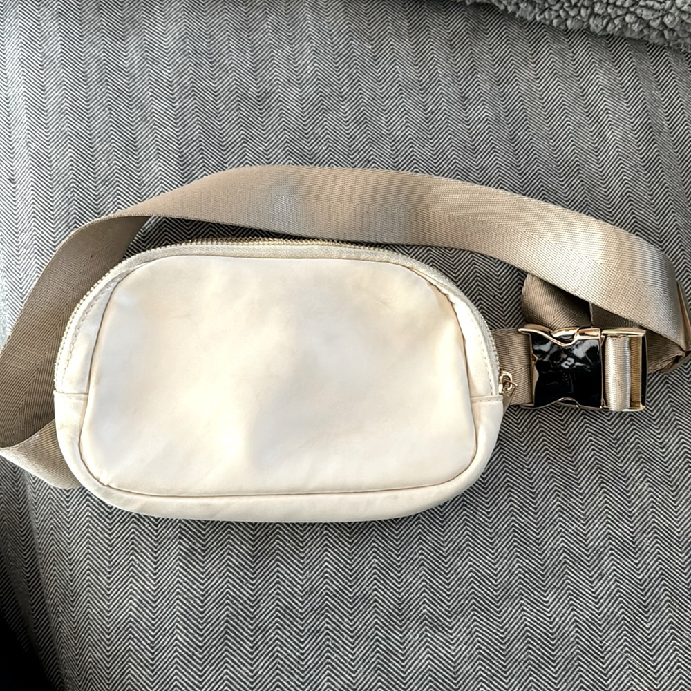 Womens CrossBody Fanny Pack Bag